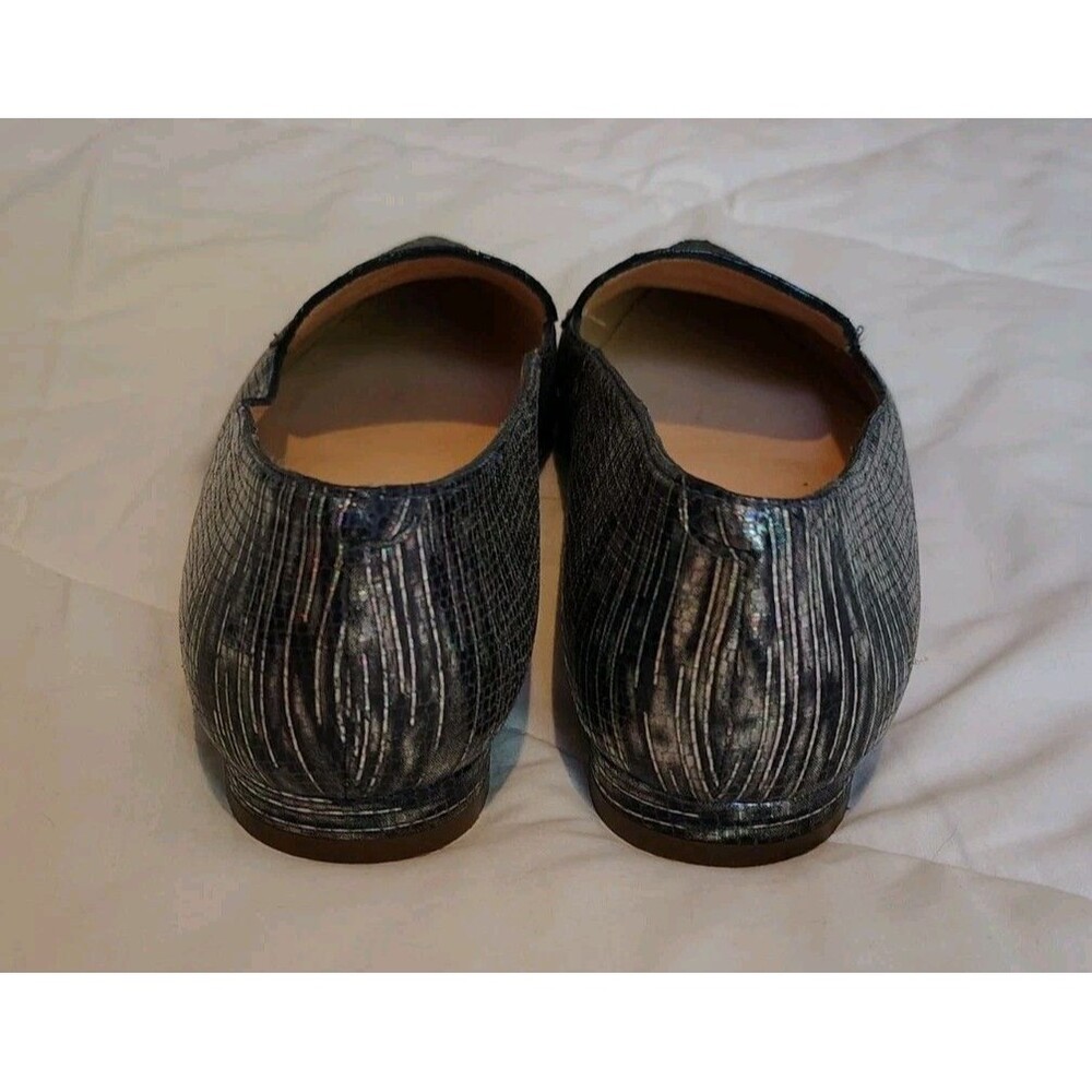 Brenda Zaro Spain Leather Pointed Toe Loafer Flats Shimmer Metallic Blue 6.5 - Picture 10 of 10